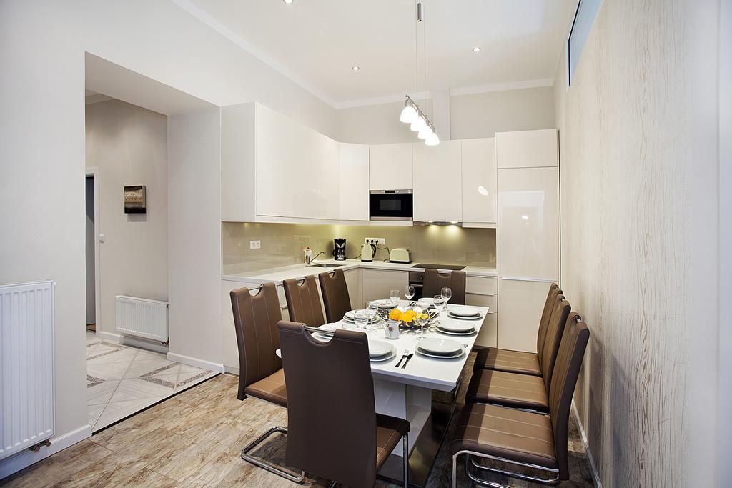 Celebration Flat By Ruterra Apartment Prague Bilik gambar